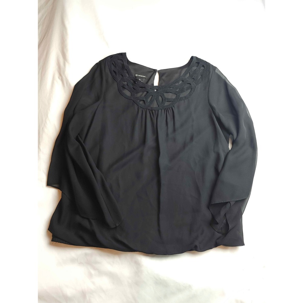 New Directions Black‎ Crochet Neck Flutter Sleeve Blouse XL